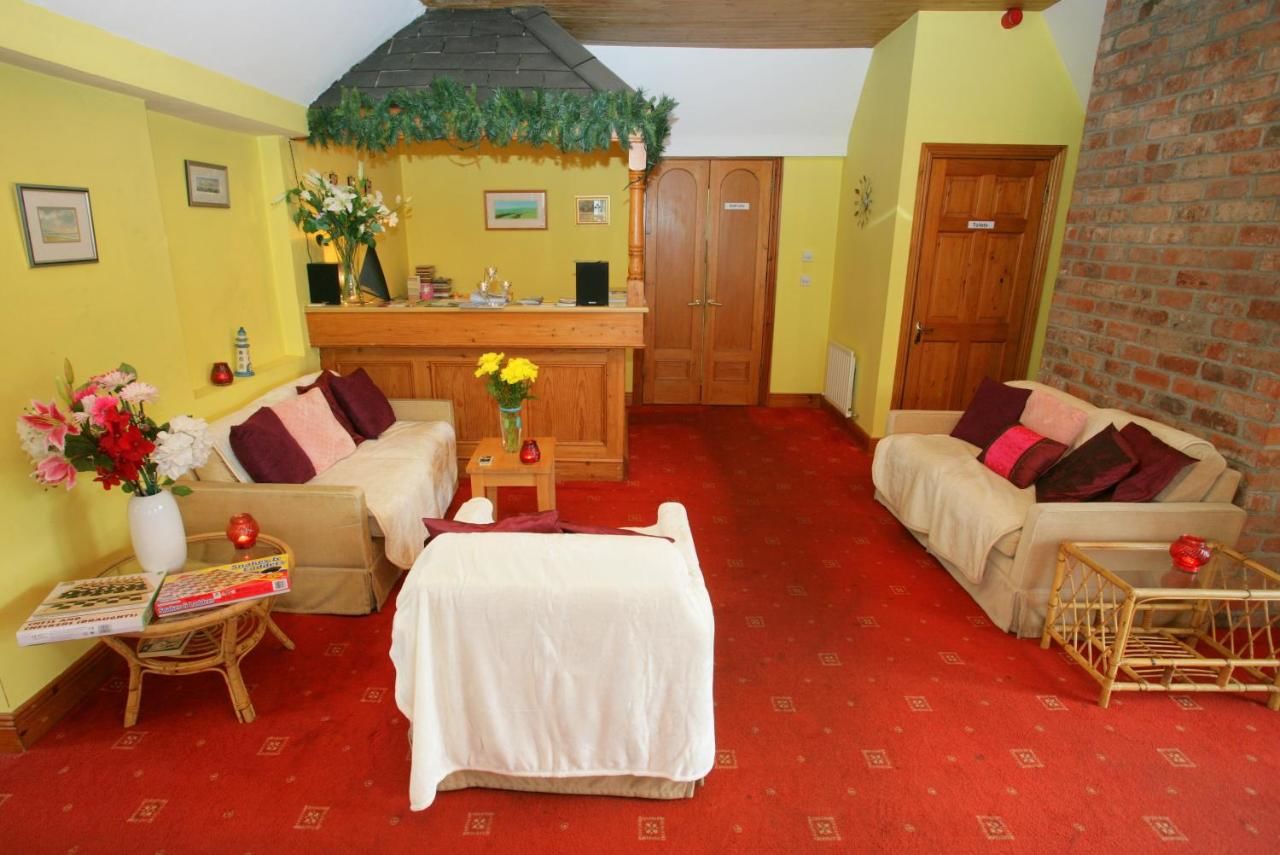 Отели типа «постель и завтрак» Cottage Heights Каслтаунбер-6