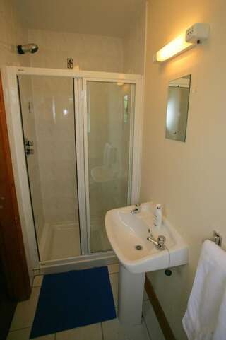 Отели типа «постель и завтрак» Cottage Heights Каслтаунбер-5